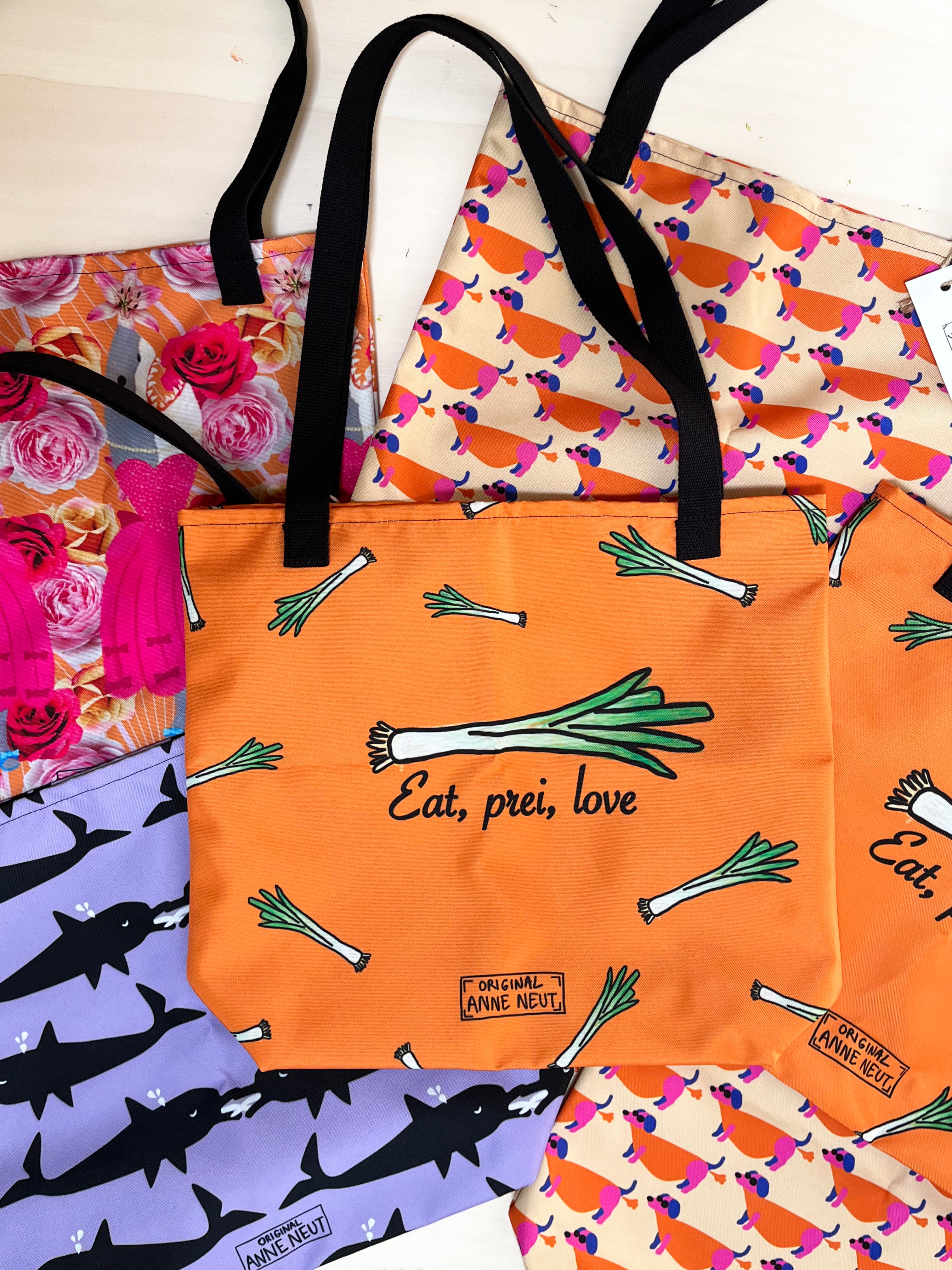 Tas met artwork door Anne Neuteboom cabaretier Anne Neut Boetiek