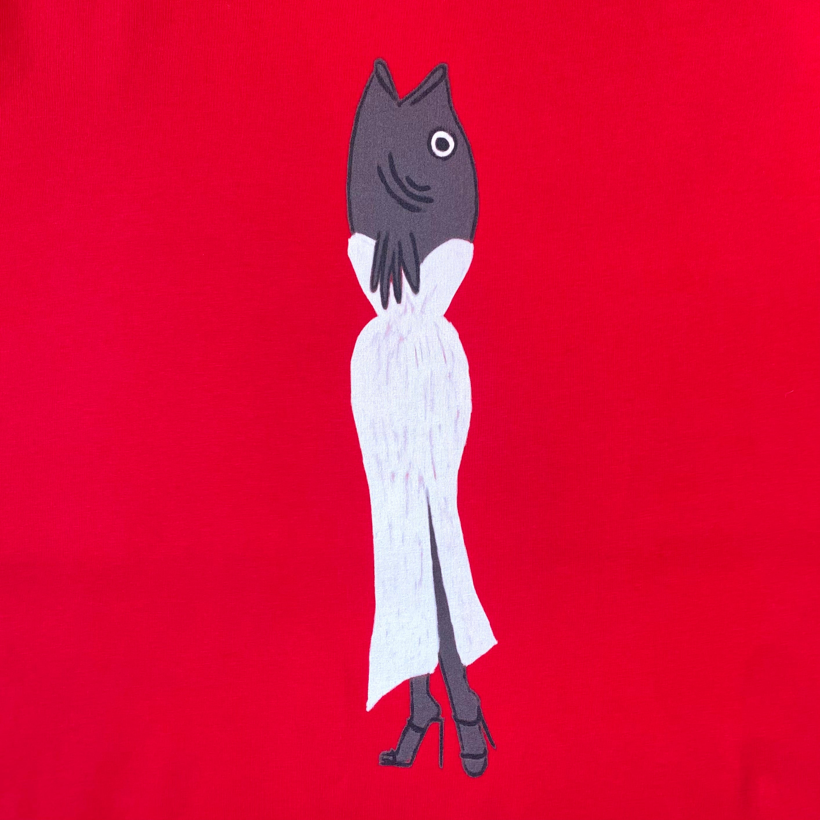 Shirt met tekening van glamour karper door Anne Neuteboom cabaretier Anne Neut Boetiek