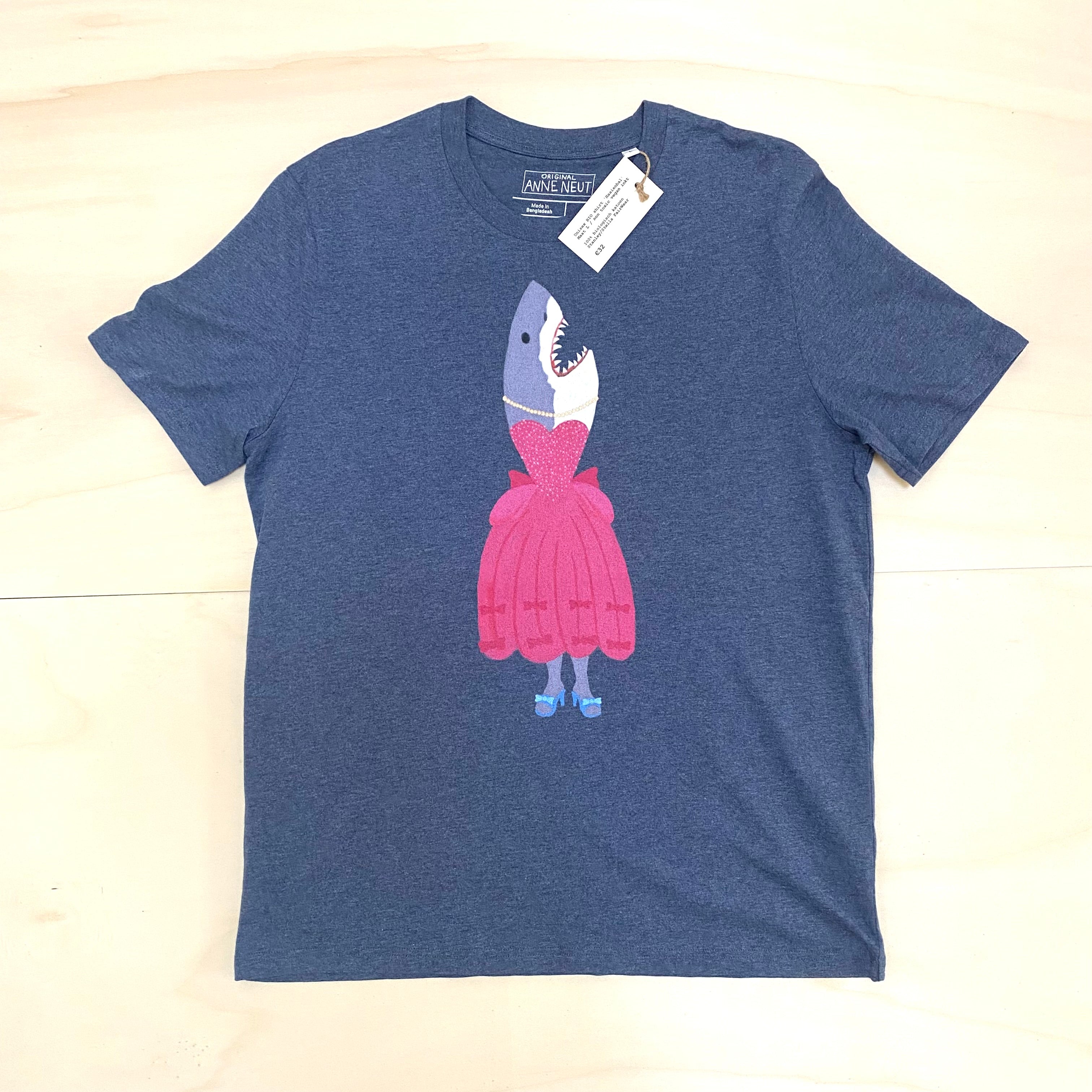 Shirt met artwork door Anne Neuteboom cabaretier Anne Neut Boetiek