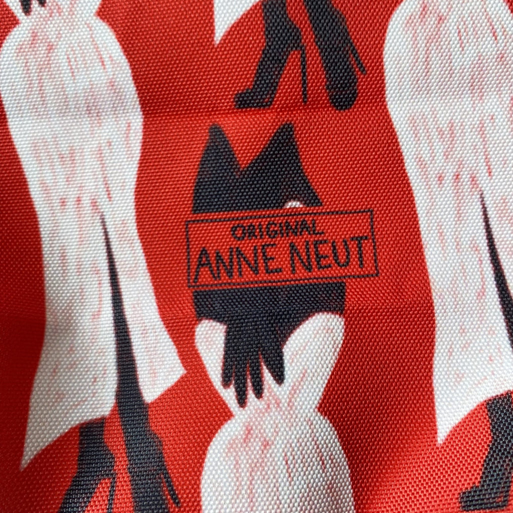 Tote bag met tekening van glamour karpers door Anne Neuteboom cabaretier in Anne Neut Boetiek